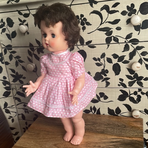 💗Vintage Doll From the 50’s , Reliable made in Canada . - Picture 13 of 14